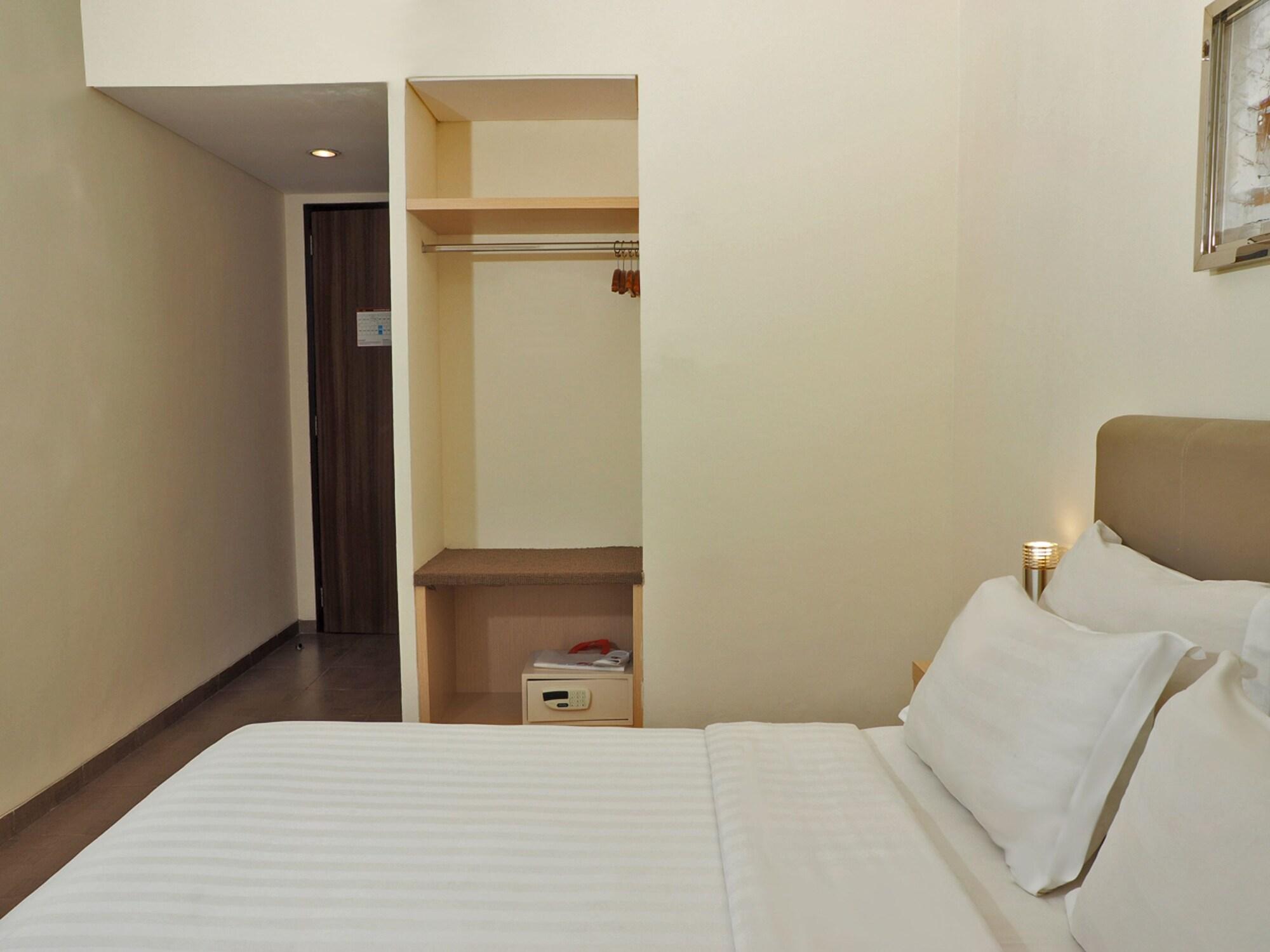D'Primahotel Itc Mangga Dua Jacarta Exterior foto
