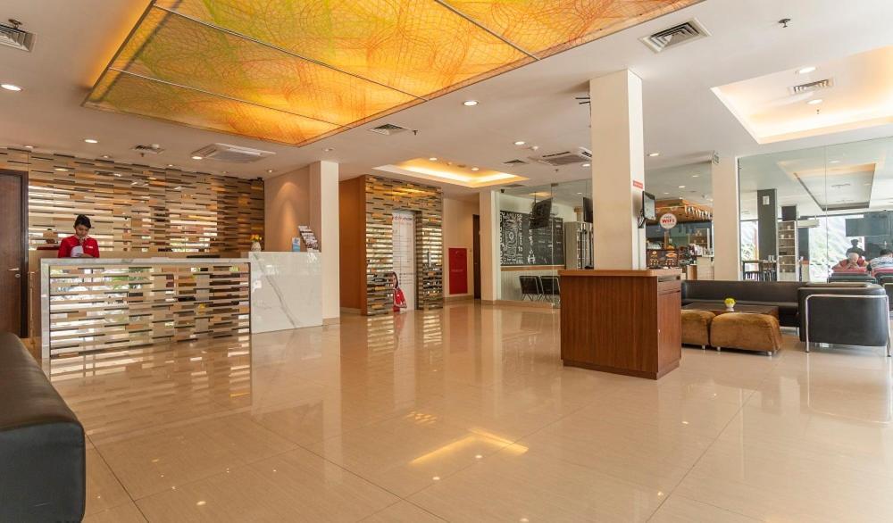 D'Primahotel Itc Mangga Dua Jacarta Exterior foto